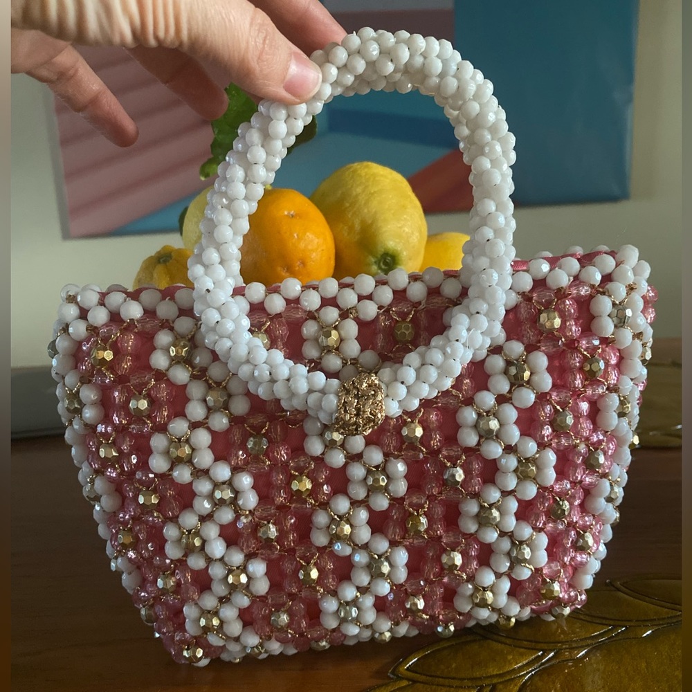 Rare Vintage Delill Flower 🌸 Beaded Bag 1960s pink, gold & white